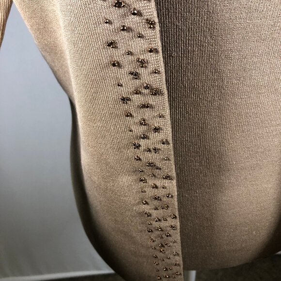 ✨ Reba Collection Silk-Blend Beaded Twin Set – Timeless, Refined & Elegant - Picture 10 of 15